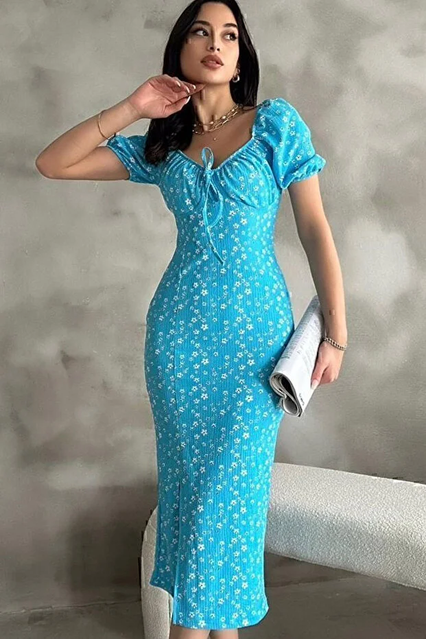 Mavi Çiçek Desenli Yırtmaçlı Karpuz Kol Bürümcük Elbise