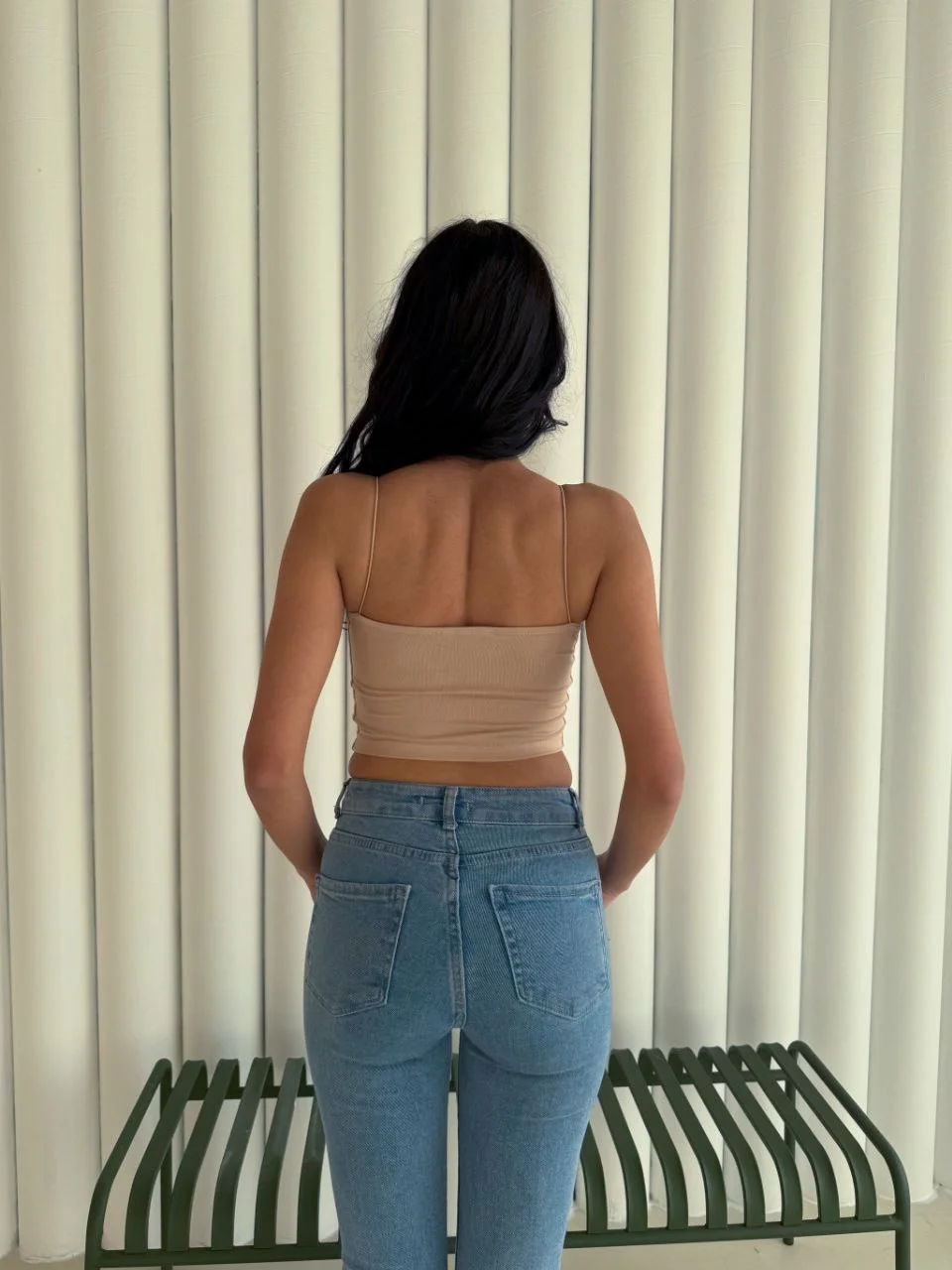 Kadın İp Askılı Kısa Crop - Ten Rengi