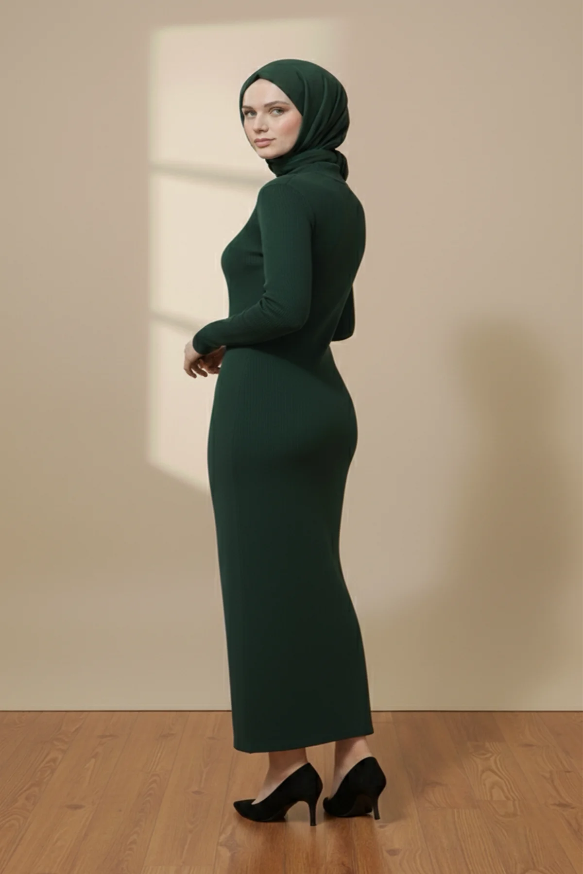 Balıkçı Yaka Yeşil Uzun Tesettür Elbise