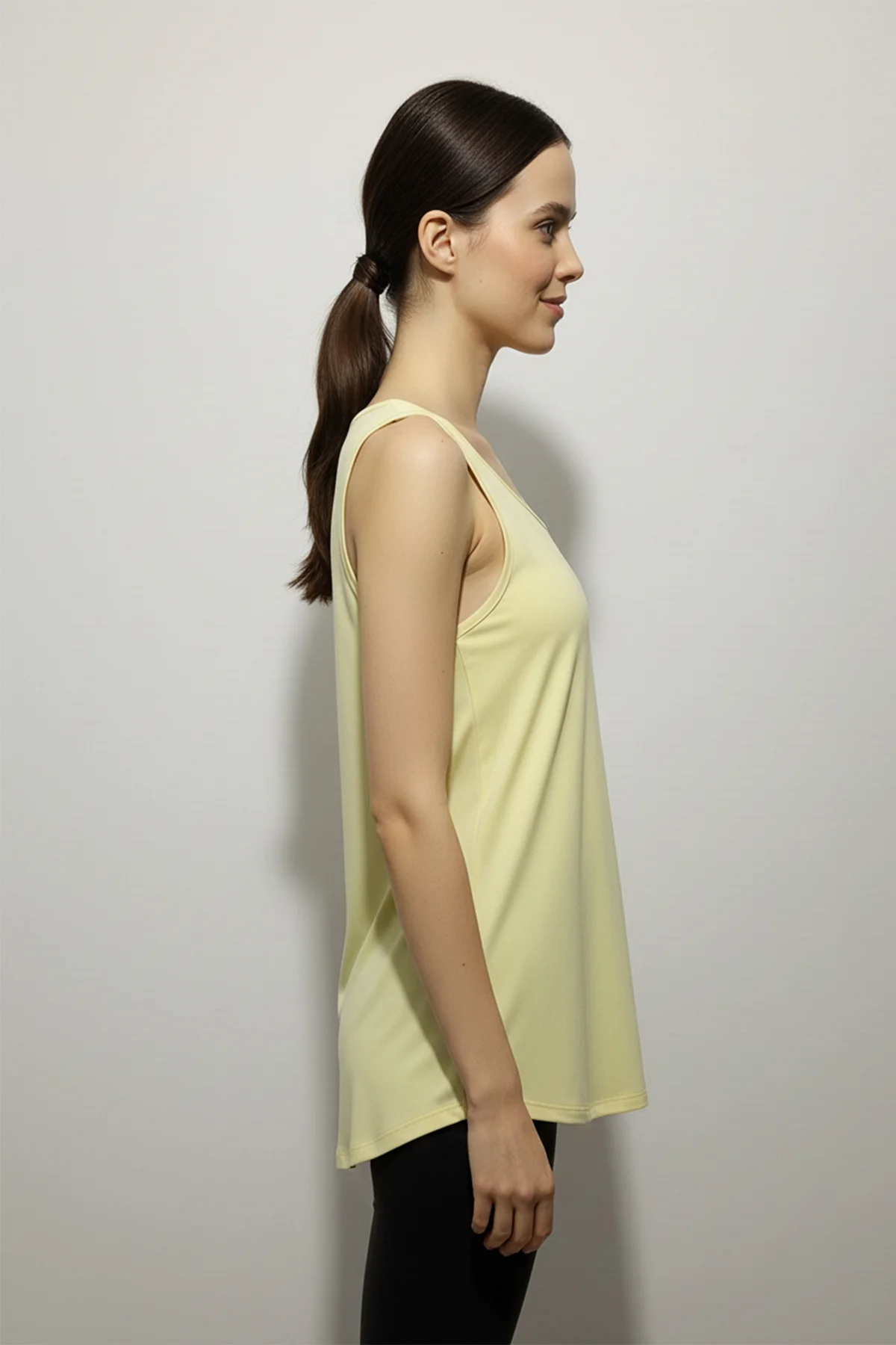 Kadın Uzun Atlet - Sarı