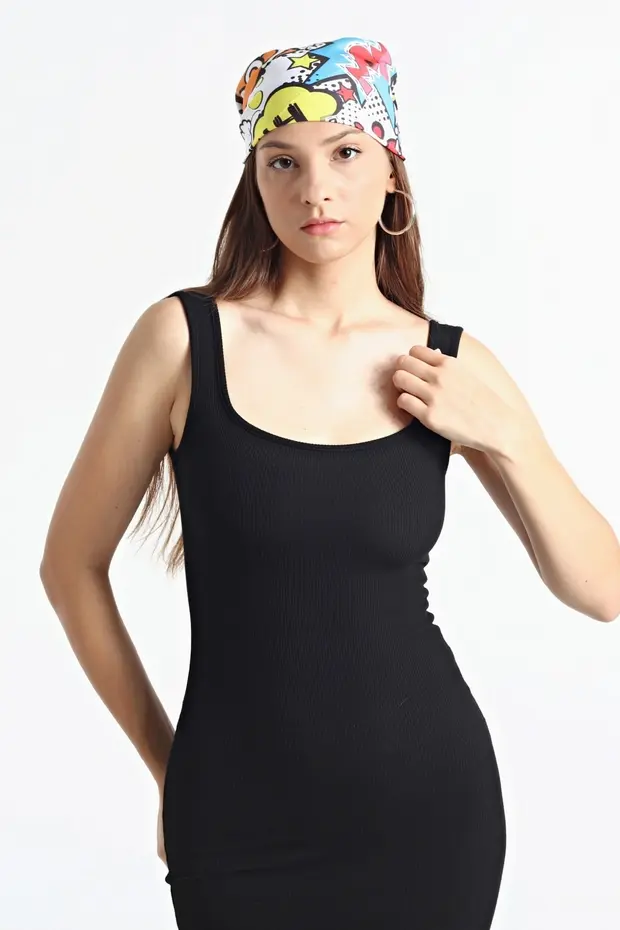 Kadın Siyah  Kare Yaka Yırtmaçlı Kaşkorse Elbise