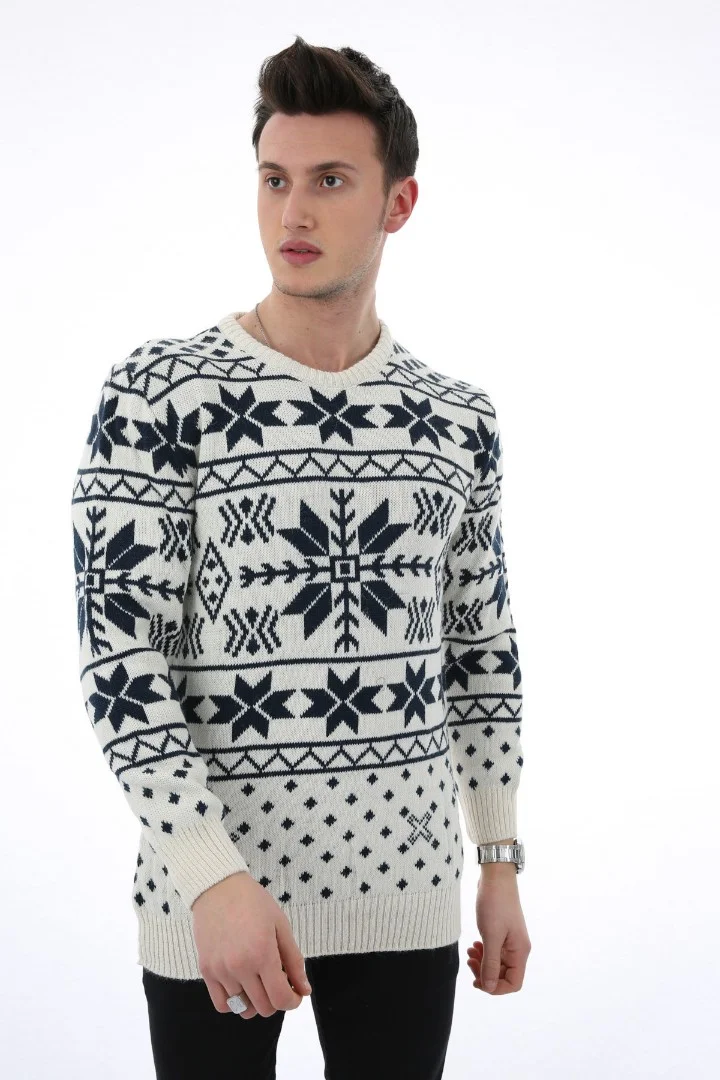 Noktalı Desenli Krem Kalın Kışlık Günlük Triko Kazak