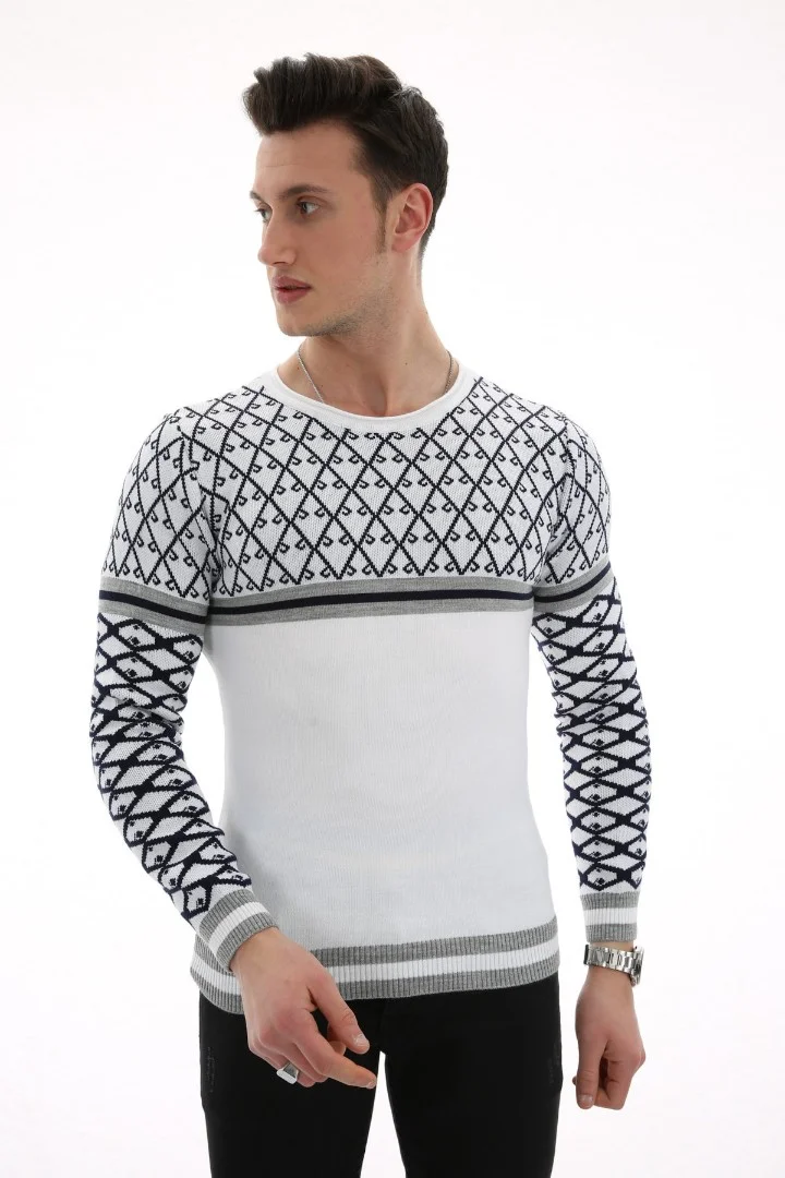 Kolları Desenli Beyaz Kalın Kışlık Günlük Triko Kazak
