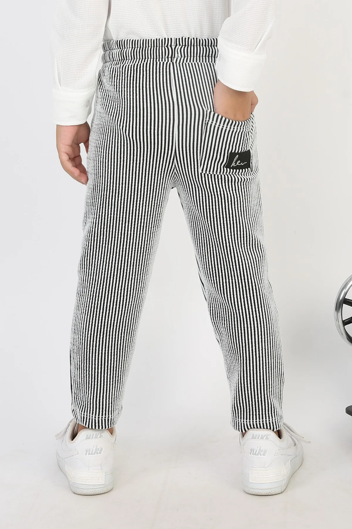 Arka Cep Arma Detaylı Fitilli Kumaş Erkek Çocuk Günlük Pantolon