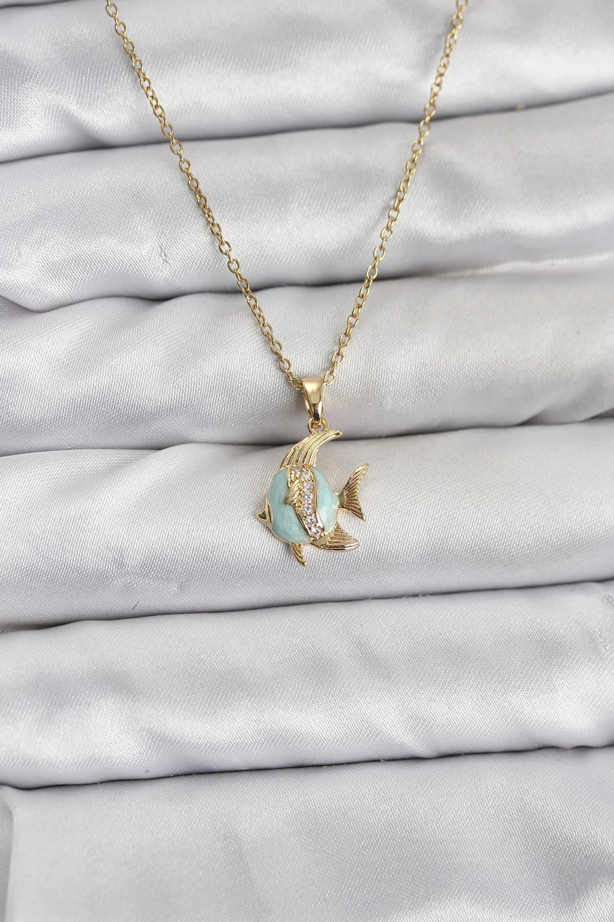 316L Çelik Zincir Gold Renk Balık Model Zirkon Taşlı Kadın Kolye