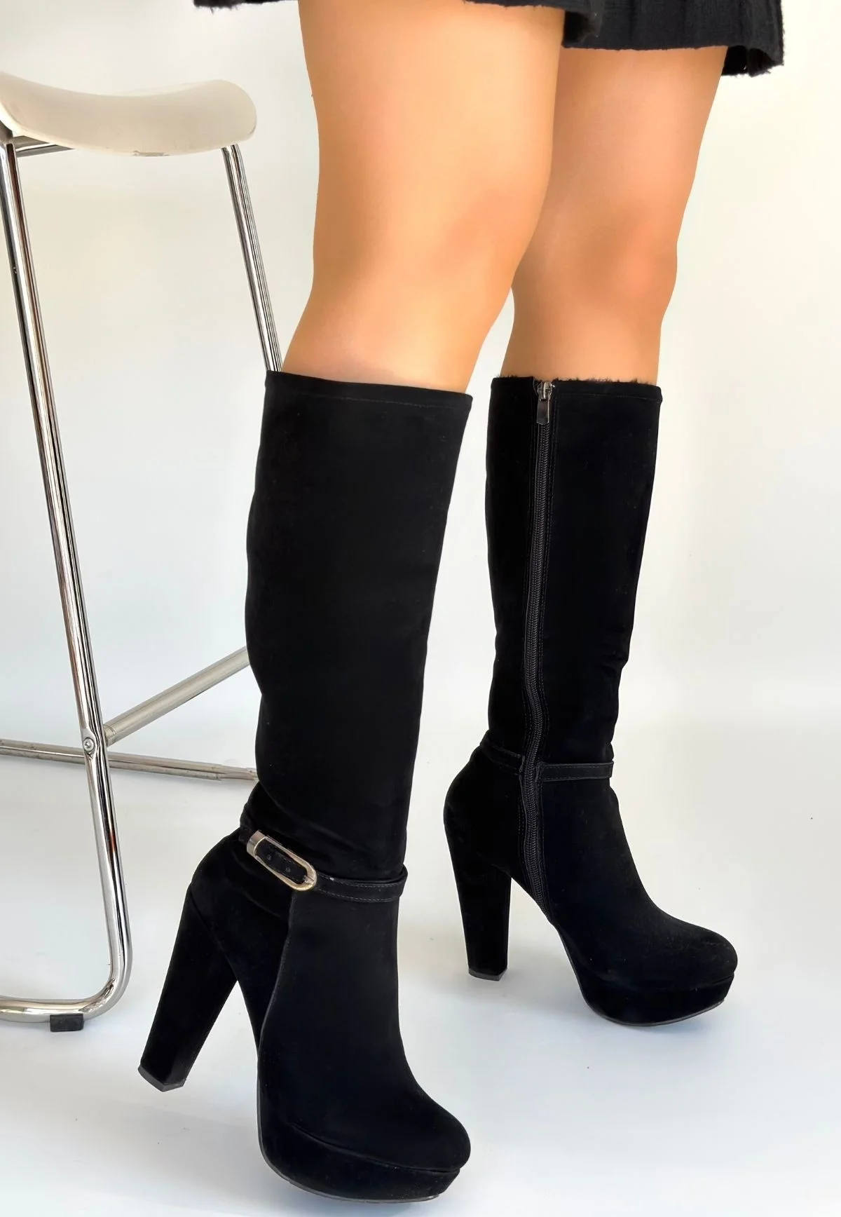 Tekja Siyah Süet Topuklu Çizme