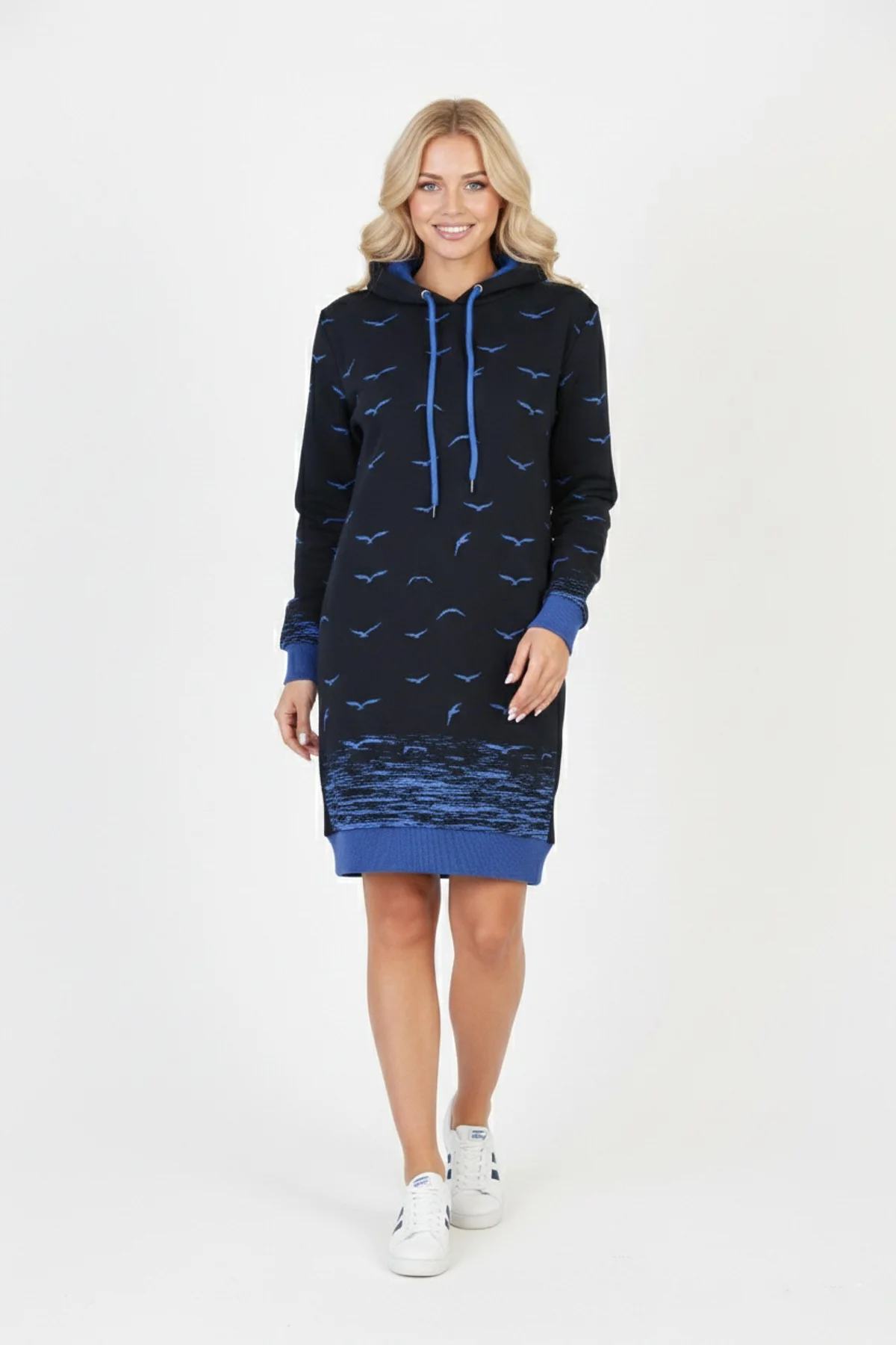 Kadın Lacivert Martı Desenli Kapüşonlu Cepli Uzun Kollu Jakarlı İnterlok Penye Sweatshirt Elbise