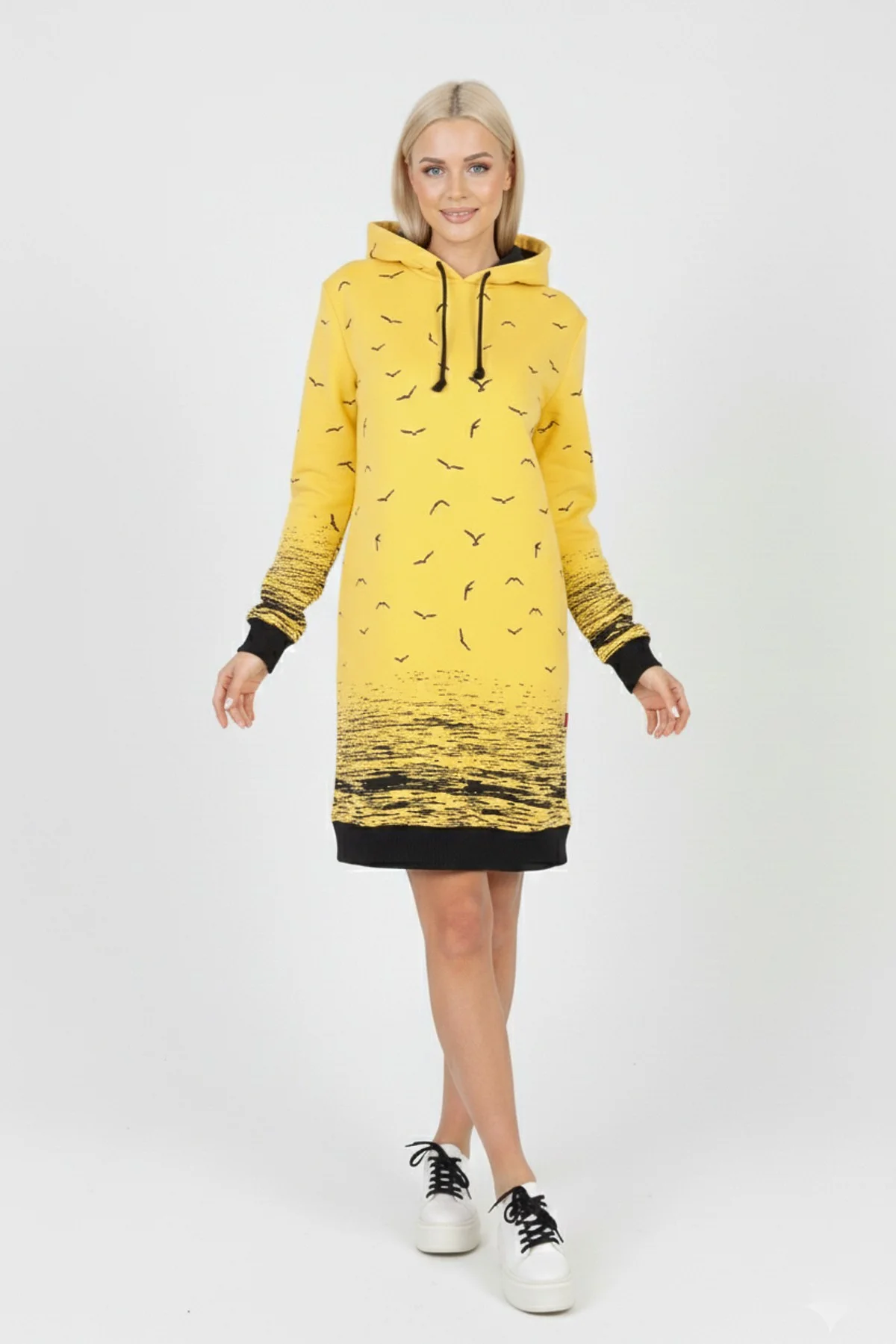 Kadın Sarı Martı Desenli Kapüşonlu Cepli Uzun Kollu Jakarlı İnterlok Penye Sweatshirt Elbise