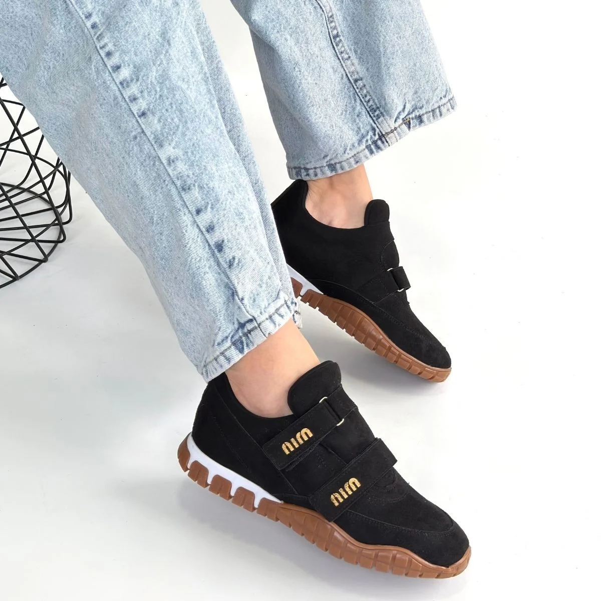 Tunga Siyah Süet Cırt Cırtlı Spor Ayakkabı