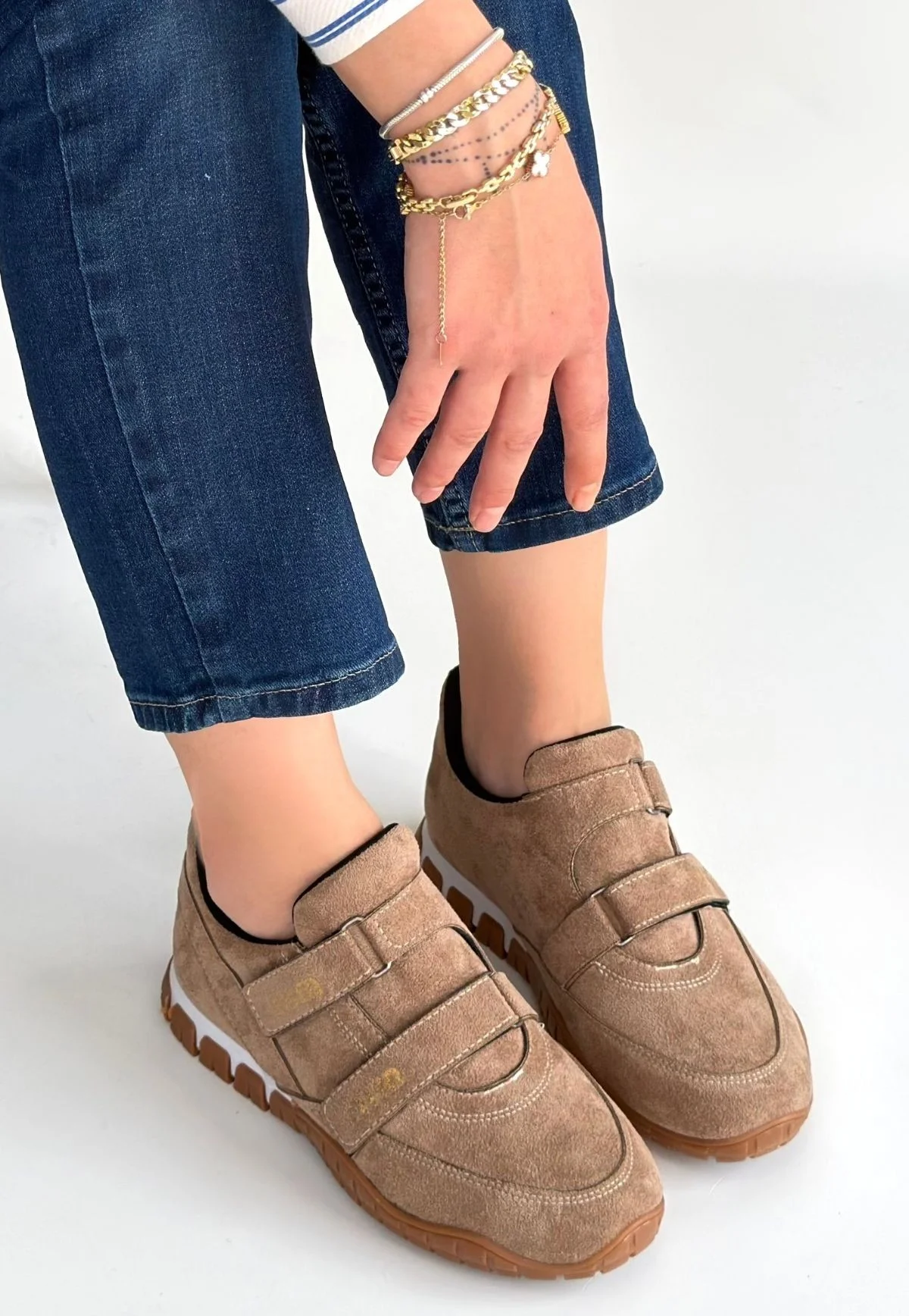 Tunga Bej Süet Cırt Cırtlı Spor Ayakkabı