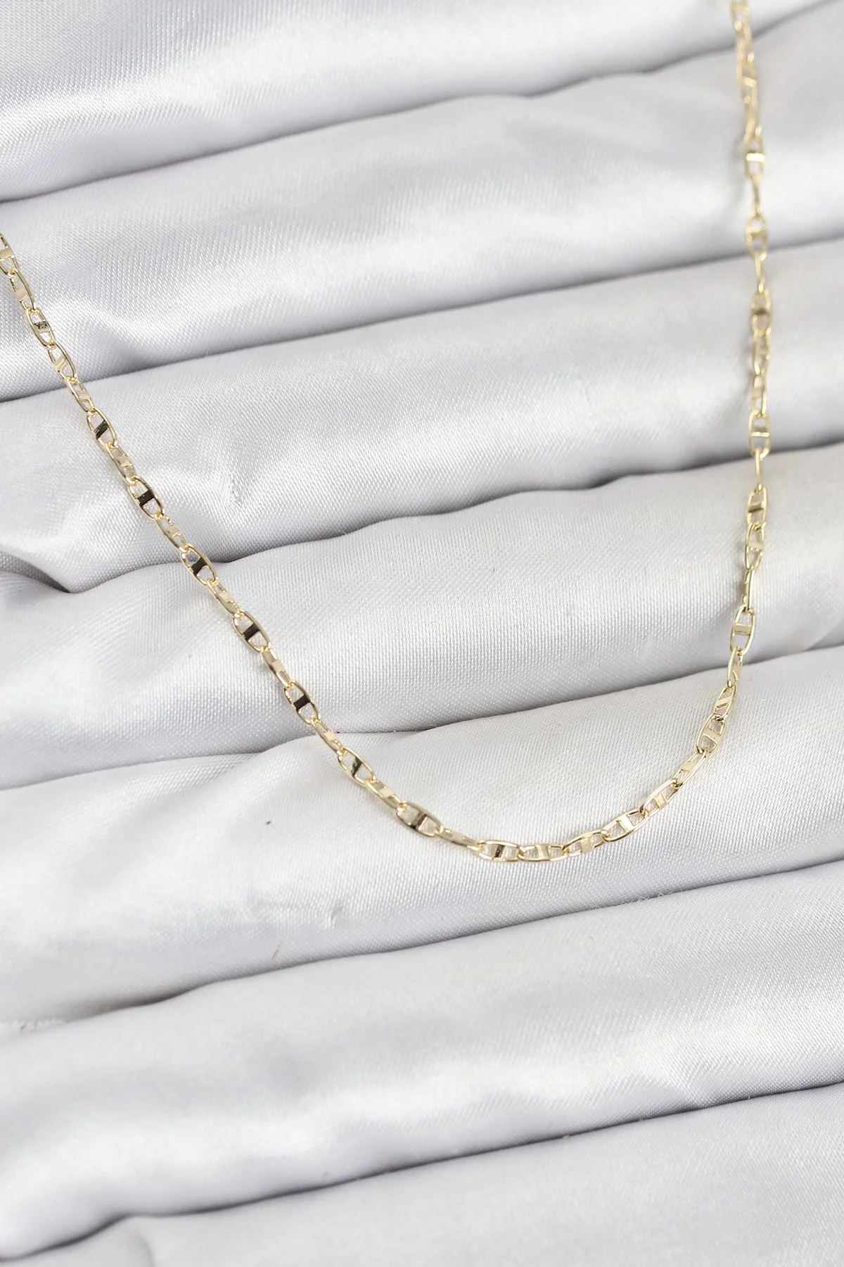 CM 14K Gold Renk Pirinç Gemi Zinciri Model Kadın Kolye