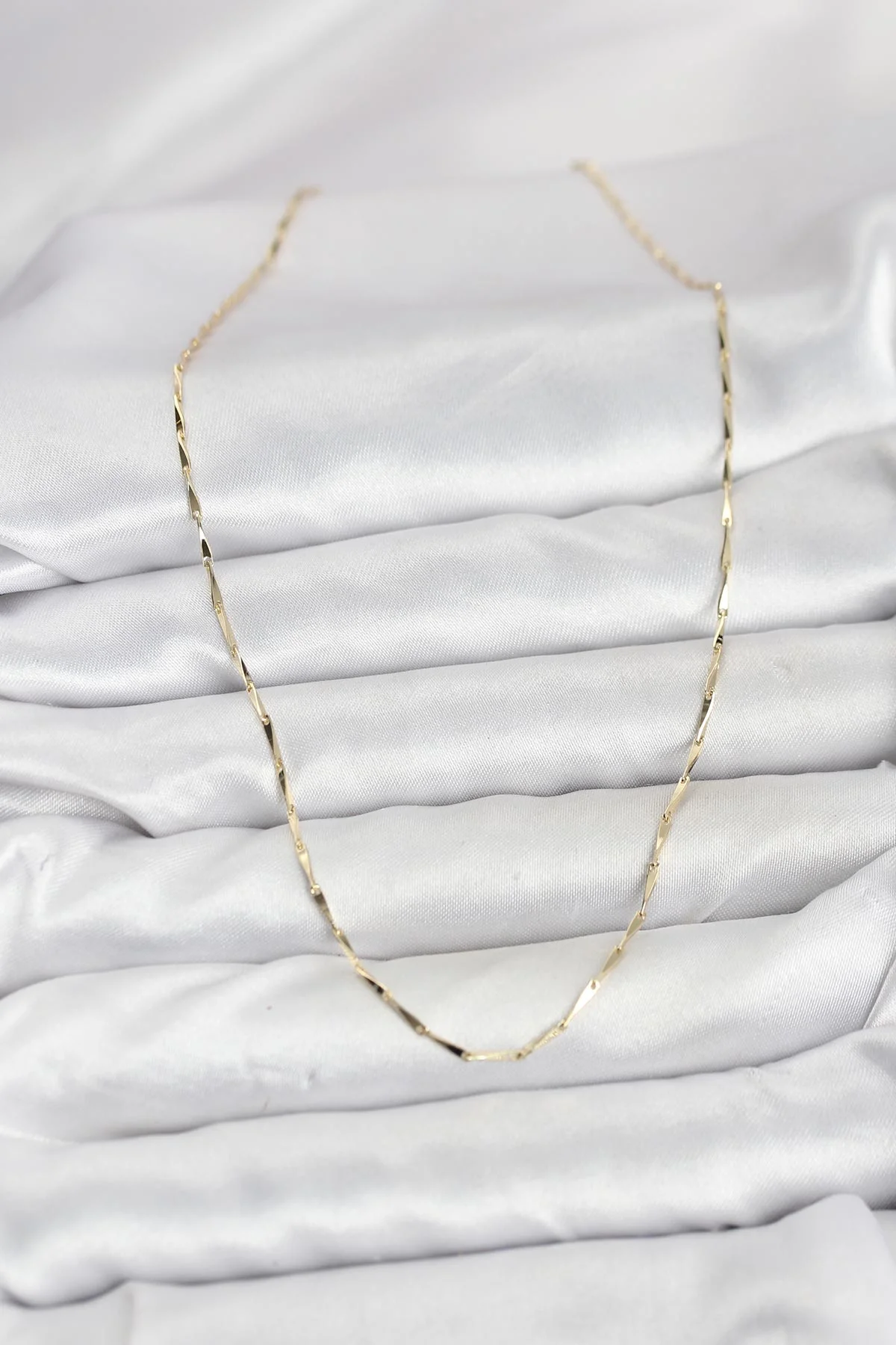 CM 14K Gold Renk İnce Kesim Çubuk Model Zincir Kadın Kolye