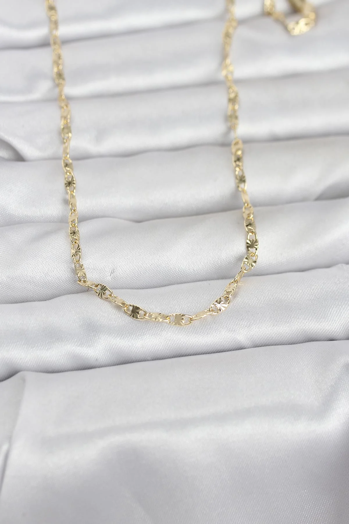 CM 14K Gold Renk Lazerli Gemici Zincir Model 60 cm Kadın Kolye