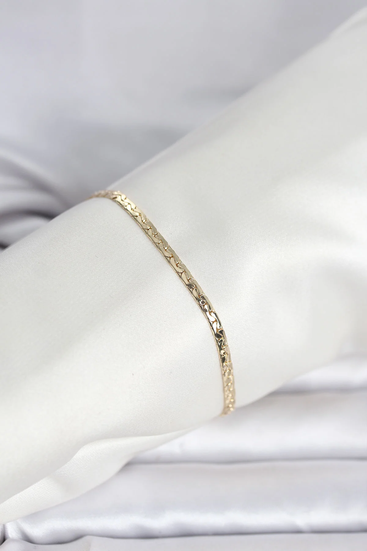 CM 14K Gold Renk Yassı Ezme Zincir Model Kadın Bileklik