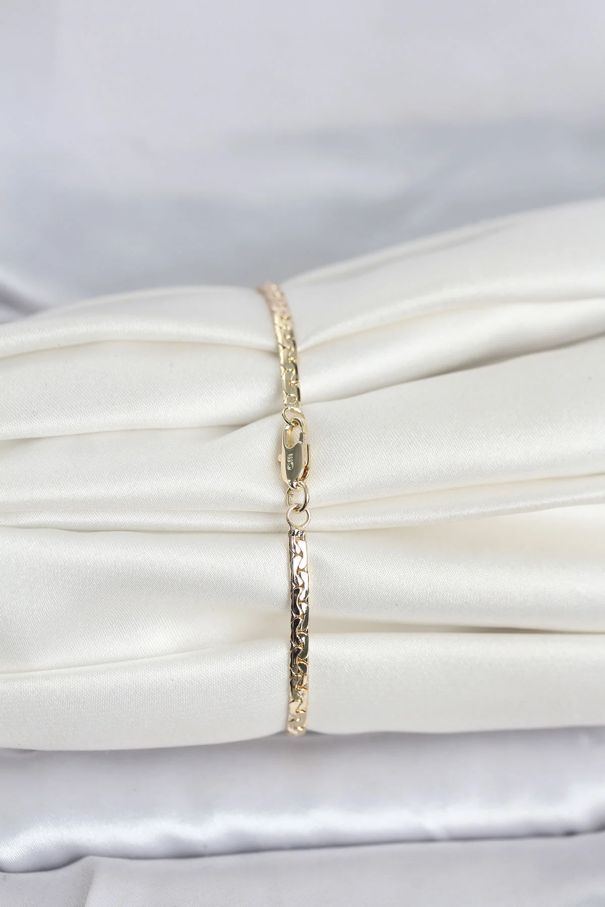 CM 14K Gold Renk Yassı Ezme Zincir Model Kadın Bileklik