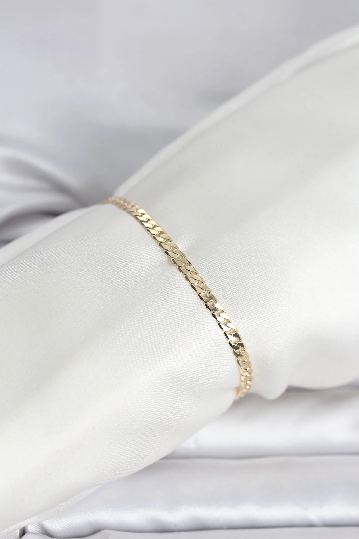 CM 14K Gold Renk Zincirli Model Kadın Bileklik