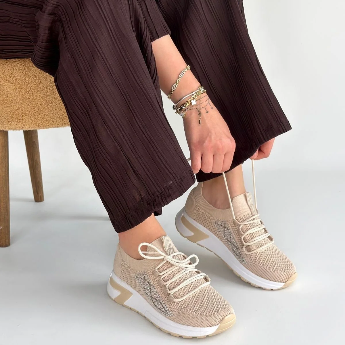 Belan Bej Triko Bağcıklı Spor Ayakkabı