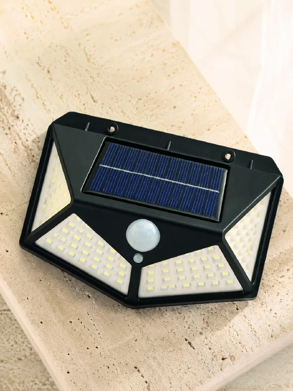 Güneş Enerjisi ile Şarj Olan Hareket Sensörlü 3 Modlu LED Dış Mekan Duvar Aydınlatması