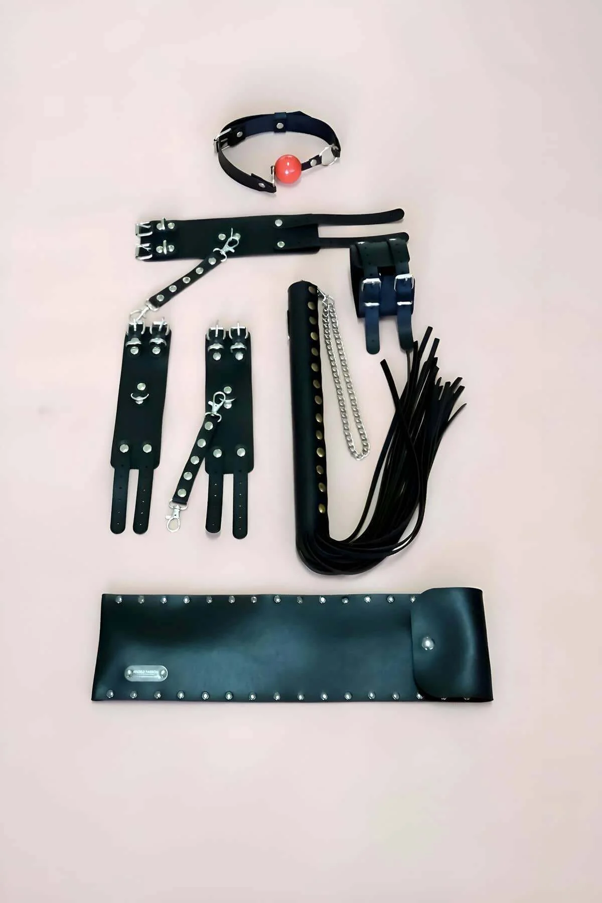 Fantazi Kırbaç Takım 4'lü Set, El - Ayak Kelepçesi, Kırbaç, Ağız Topu - Brf1306