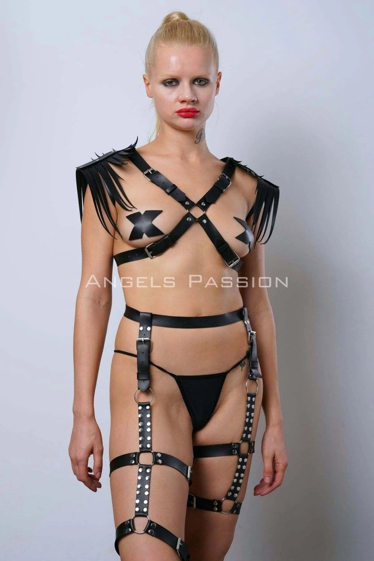 Omuzları Püsküllü Seksi Jartiyer Takım, Kırbaçlı Deri Jartiyer Takım - Brf1344