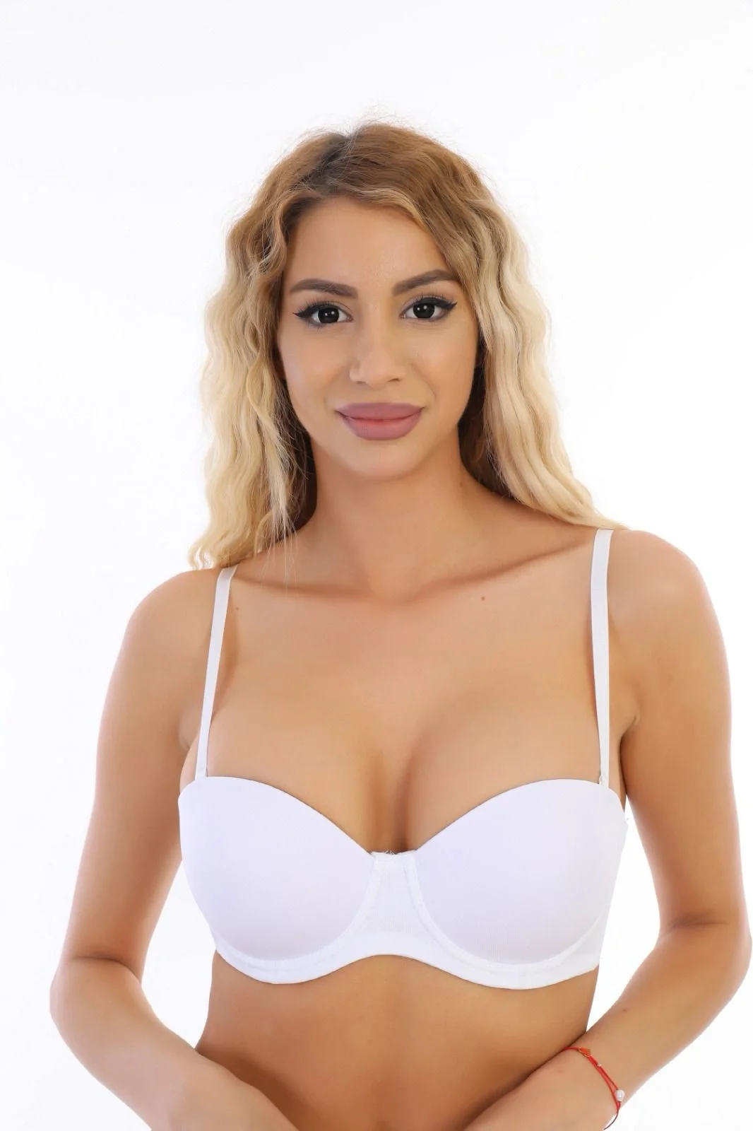 192 Desteksiz Straplez Sütyen