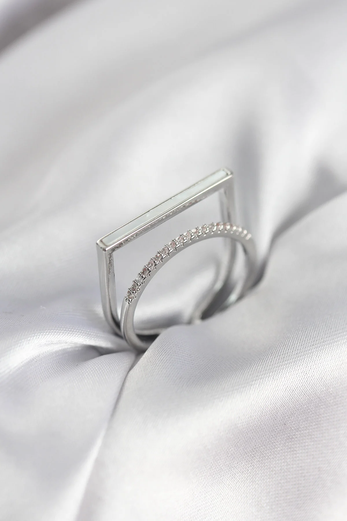 Gümüş Renk Sedefli Zirkon Taşlı 2'li Kadın Yüzük