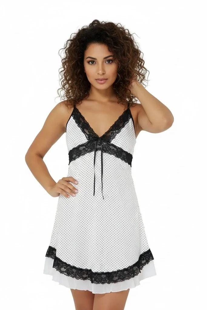 Pınar Beyaz Puantiyeli Gecelik Ve Külottakımı