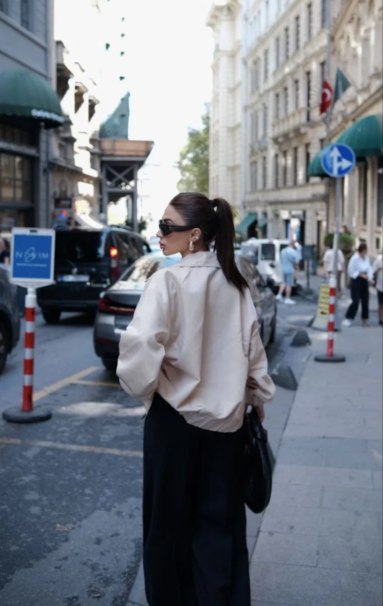 Fermuarlı Gömlek Yaka Bomber Ceket - Beyaz -