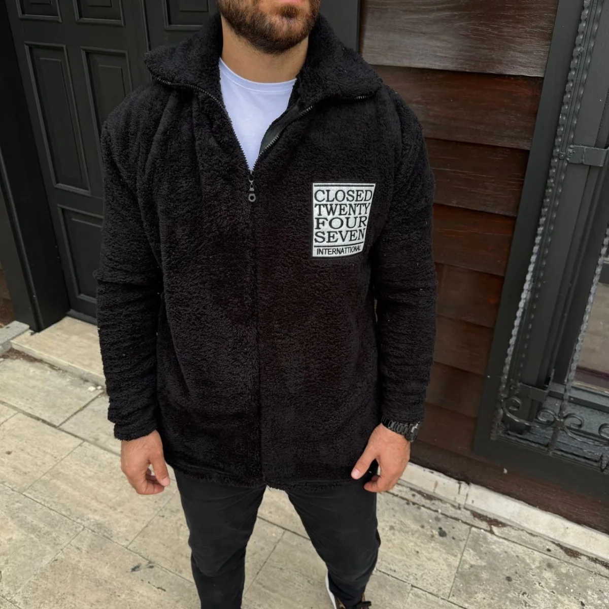 Polar Fermuarlı Sweatshirt – Kapüşonsuz, Cepli, Yumuşak Dokulu, Oversize Rahat Kalıp, Kışlık Sıcak Tutan Fermuarlı Üst - Siyah