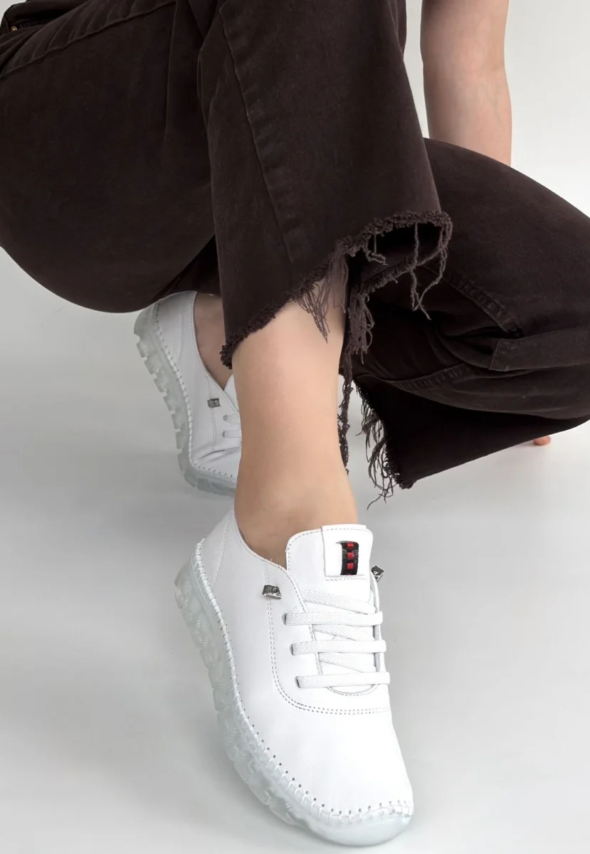 Jiten Beyaz Deri Bağcıklı Spor Ayakkabı