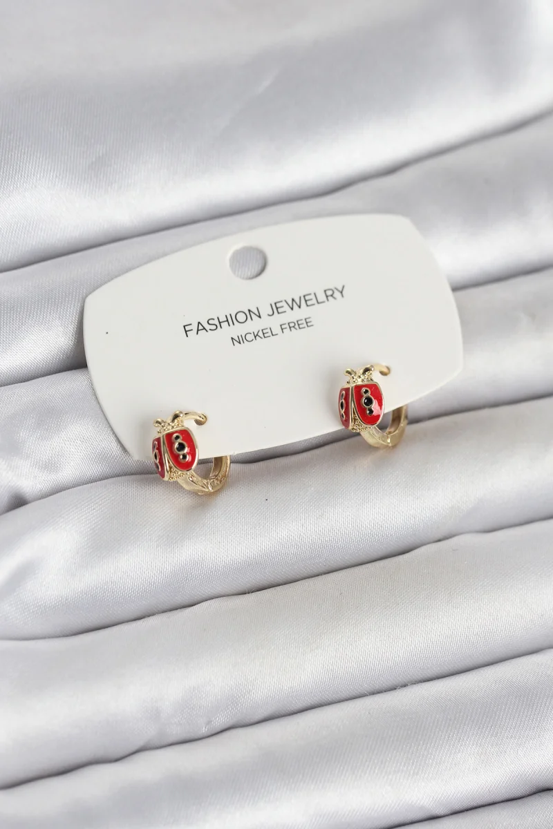 Uğur Böceği Model Gold Renk Pirinç Çocuk Küpe