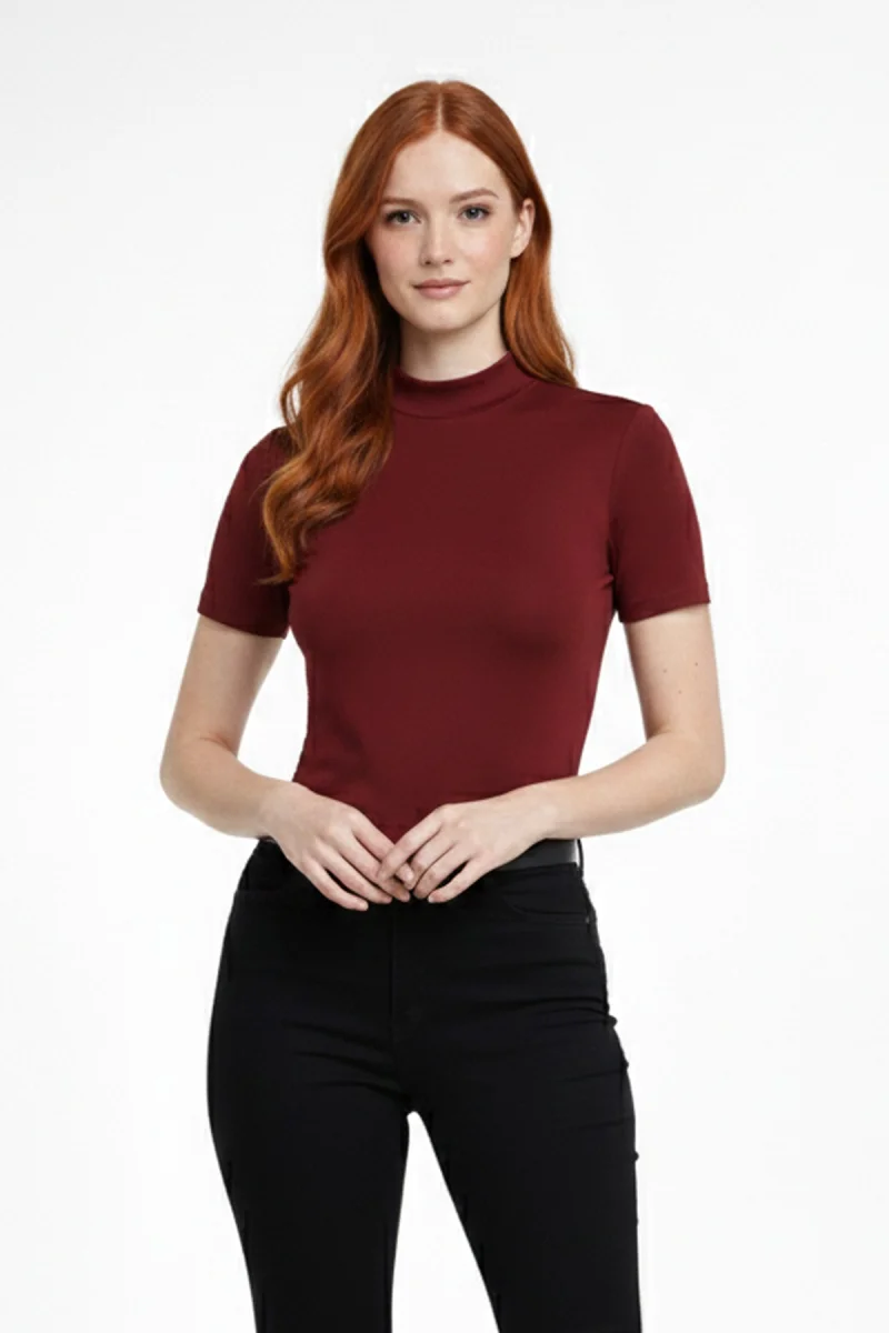Kadın Bordo Viskon  Yarım Balıkçı Yaka Kısa Kollu Kompakt Slim Fit Likralı Basic Günlük Body Bluz