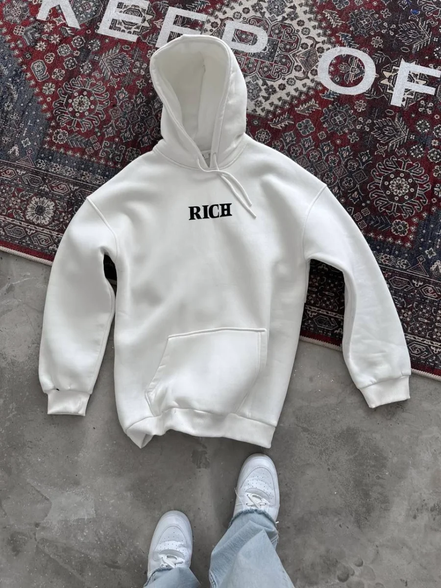 Uzun Kol Kapüşonlu Göğüs Baskılı SweatShirt - Beyaz -