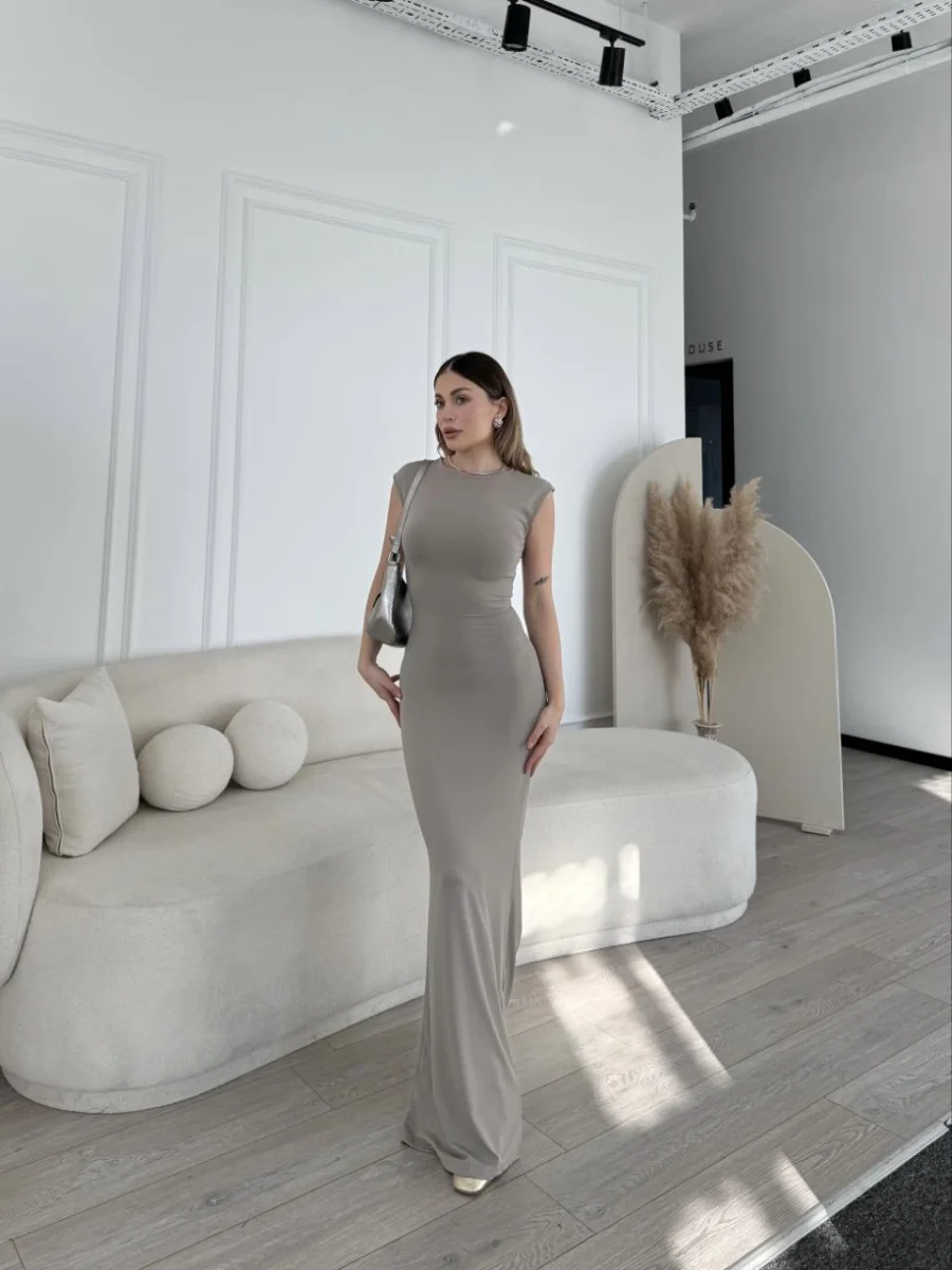 Kolsuz Uzun Likralı Elbise - Gri -