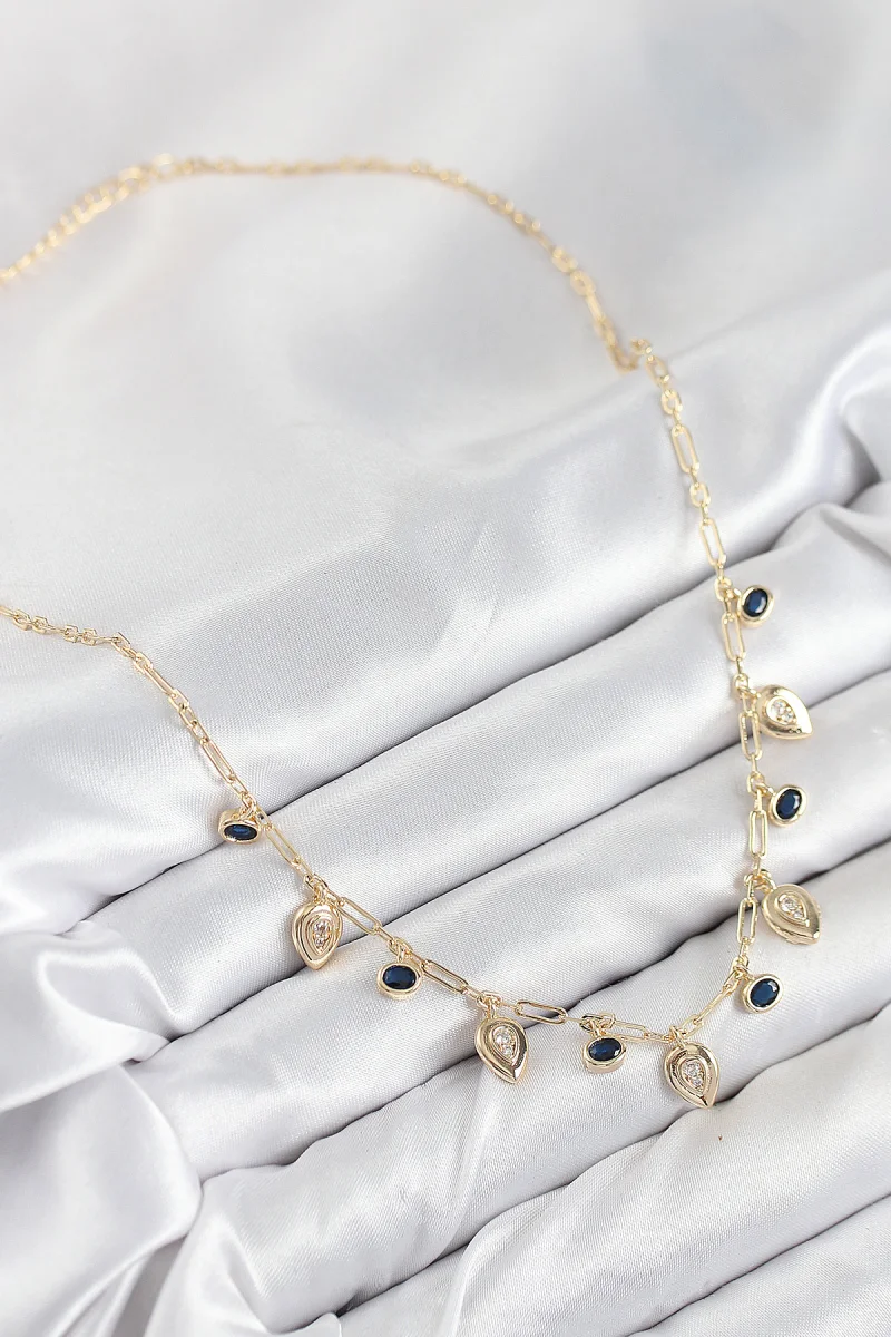 Pirinç Zirkon Taşlı Sallantılı Damla Model Gold Renk Kadın Kolye