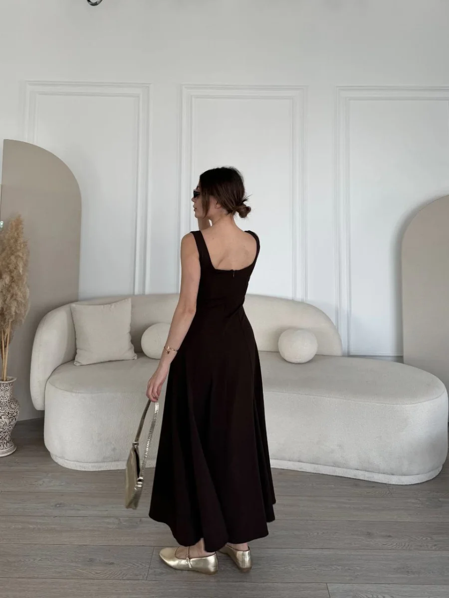 Sırt Dekolteli Kolsuz Uzun Elbise - Kahverengi -