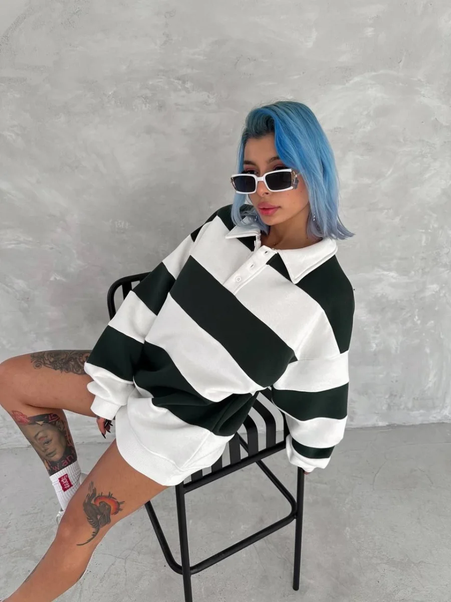 Üç İplik Parçalı Yakalı SweatShirt - Yeşil