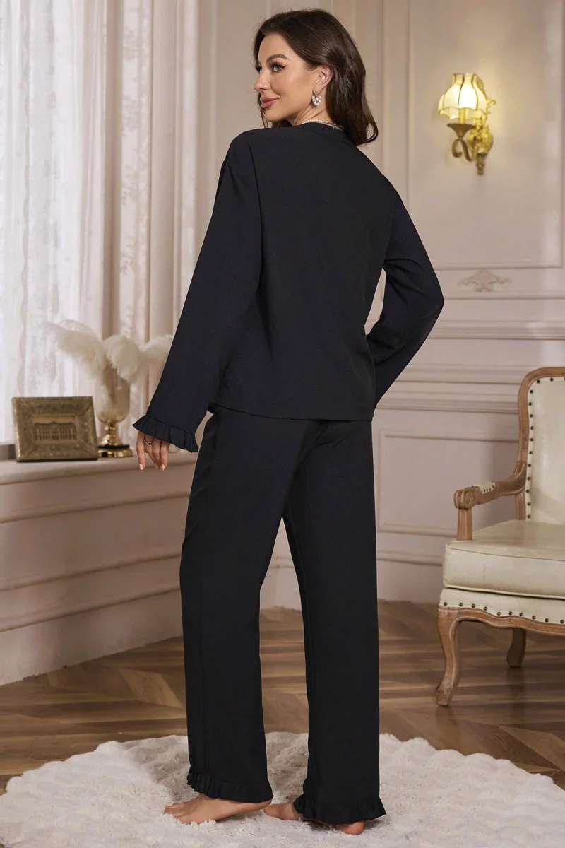 Kadın Siyah Önden Bağlamalı Kolu ve Paçası Fırfır Detaylı Uzun Kollu Pijama Takımı
