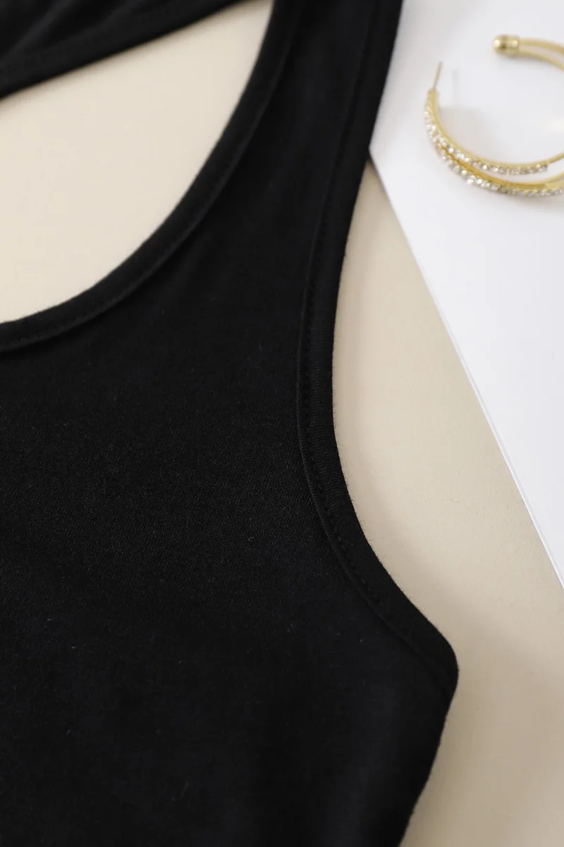 Kadın Siyah Beyaz Lastikli Çapraz Crop Toplu Şortlu Gecelik Takım