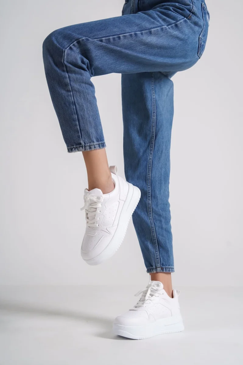 ALESSI Bağcıklı Ortopedik Taban Kadın Sneaker Spor Ayakkabı CBT - Beyaz