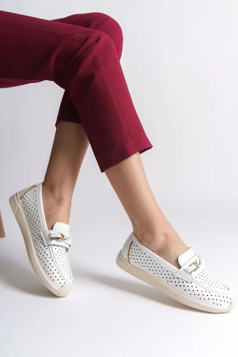 LIZY Bağcıksız Ortopedik Rahat Taban Kalp Desenli Kadın Babet Ayakkabı  CKT - Beyaz