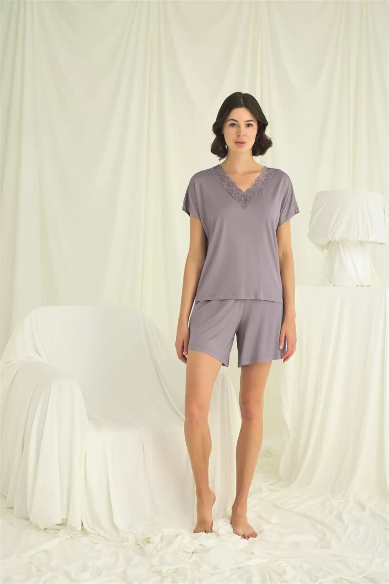 Kısa Kollu Dantelli V Yaka Şort Takımı