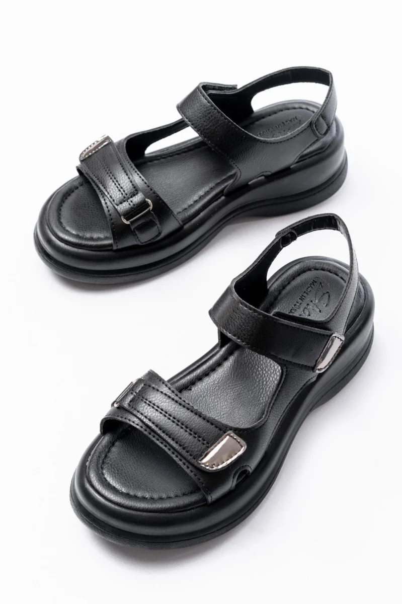 Ginya Siyah Cilt Cırt Cırtlı Sandalet