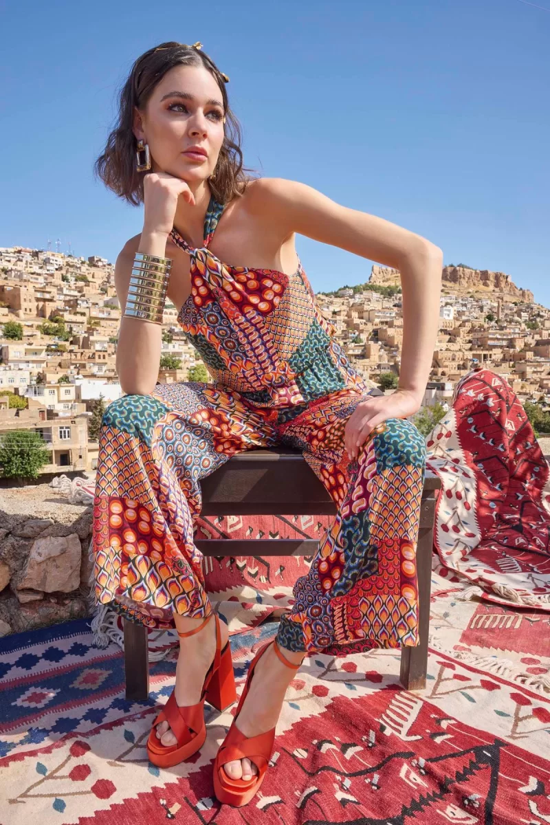 Etnik Desenli Saten Tulum