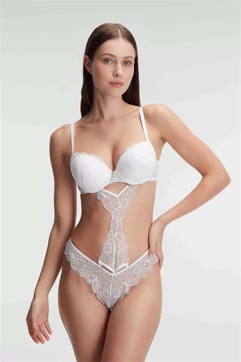 Fantezi Destekli Balenli Kaplı Dantel Detaylı Sütyen Slip İç Çamaşırı Takımı