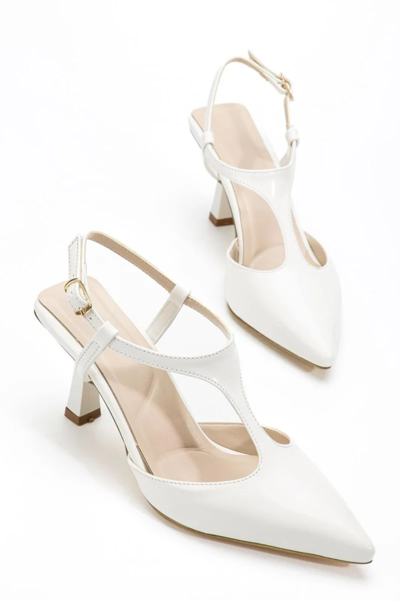 Tula Beyaz Rugan Topuklu Ayakkabı