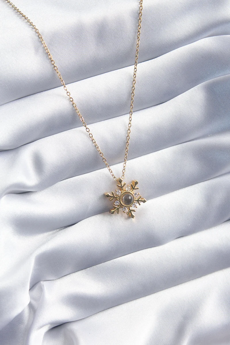 316L Çelik Gold Renk Zirkon Taşlı Kar Tanesi Projeksiyon Model Kadın Kolye