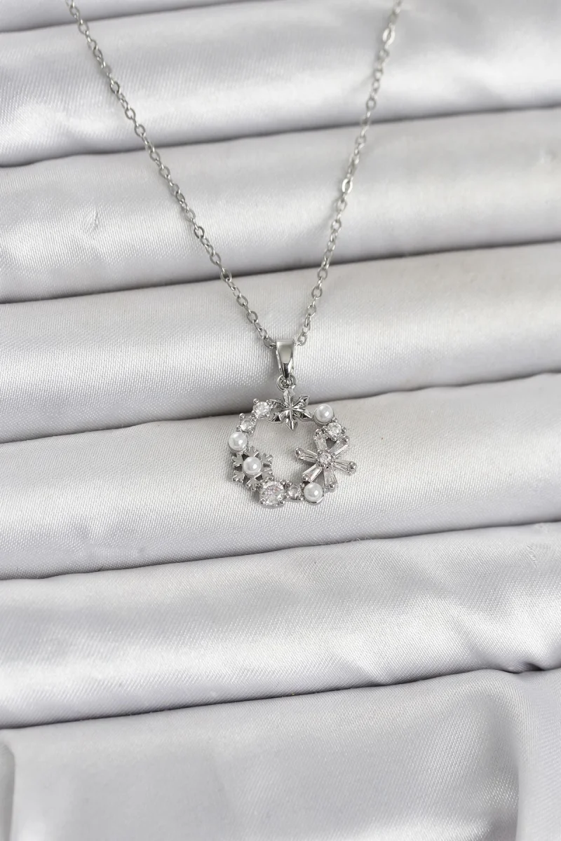 316L Çelik Zincir Gümüş Renk İncili Çiçek Model Kadın Koyle