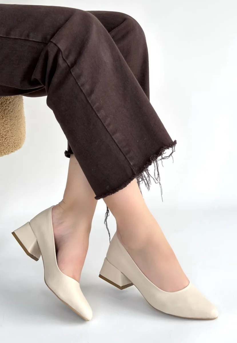 Desniy Bej Cilt Topuklu Ayakkabı