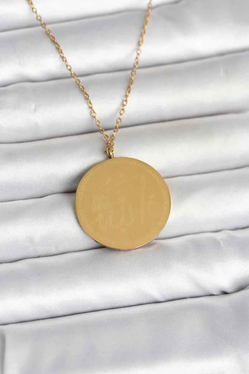316L Çelik Gold Renk Ayetel Kürsi ve Allah Yazılı Kolye